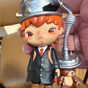 Hirono Echo Series. “ Soul Connection “ Authentic Popmart.